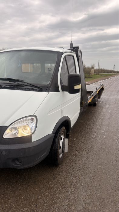 Услуги эвакуатора 24/7 не дорого быстро надежно