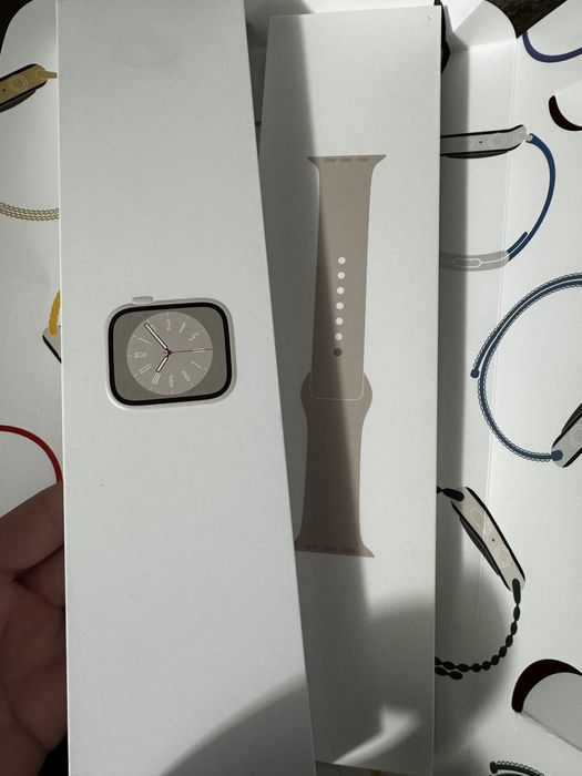 Apple Watch 8 45MM ca nou 100% baterie plus factura !