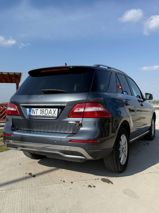 Mercedes Benz ML250