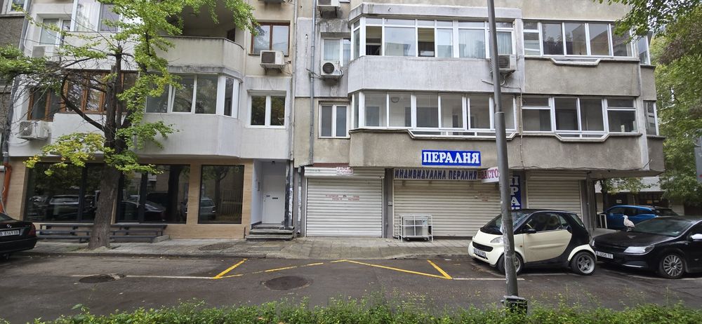 Дава се под наем Гараж / Паркомясто в Варна, Централна поща - 23 кв.м за 200 € - Снимка #3