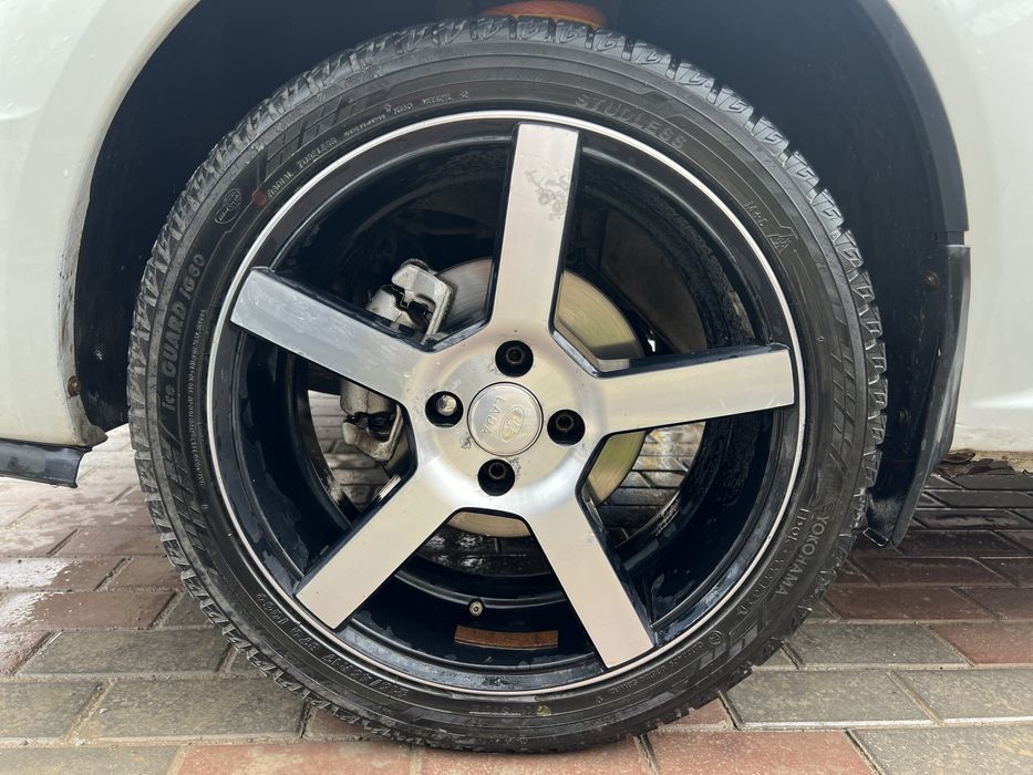 Диска Воссен оргинал р 17 покришка 215.45 р17