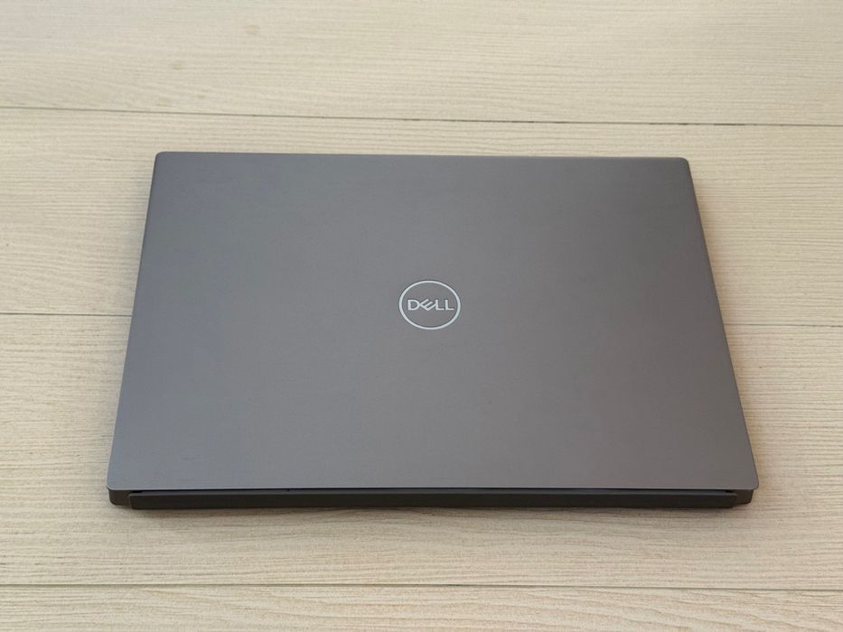Лаптоп 13.3’FHD+IPS Core i7-1260p 16GB LPDDR5 Dell Vostro 5320 512GB SSD Подсветка