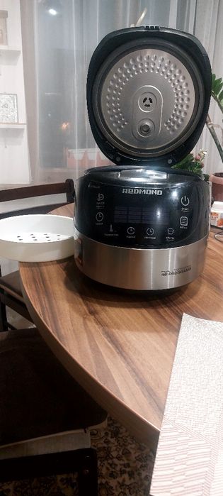 Продам мультиварку