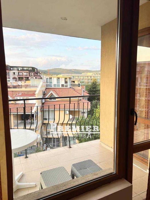 Продава се Двустаен апартамент в к.к. Слънчев бряг - 65 кв.м за 1016 €/кв.м - Снимка #7