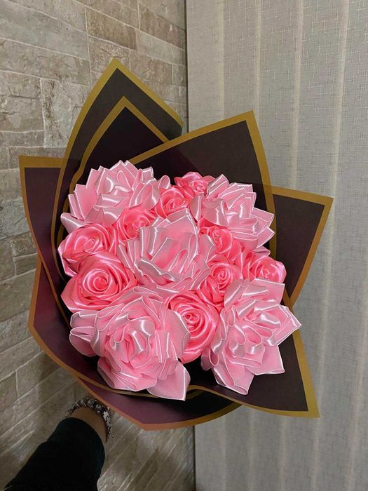 Аранжировка с цветя