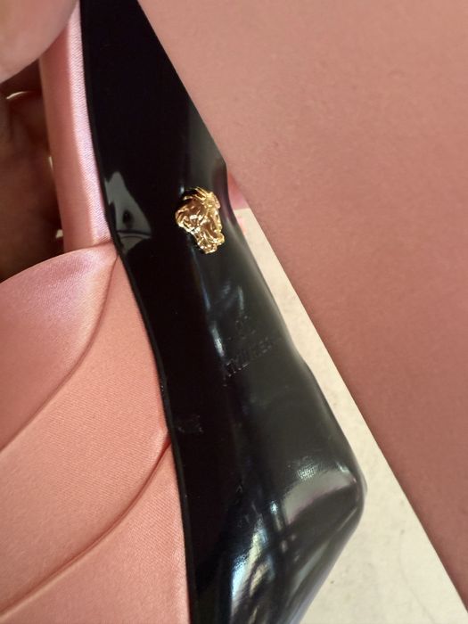 Дамски обувки на ток