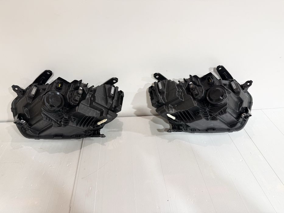 Far stânga dreapta Dacia Duster 2 facelift 2021/2024