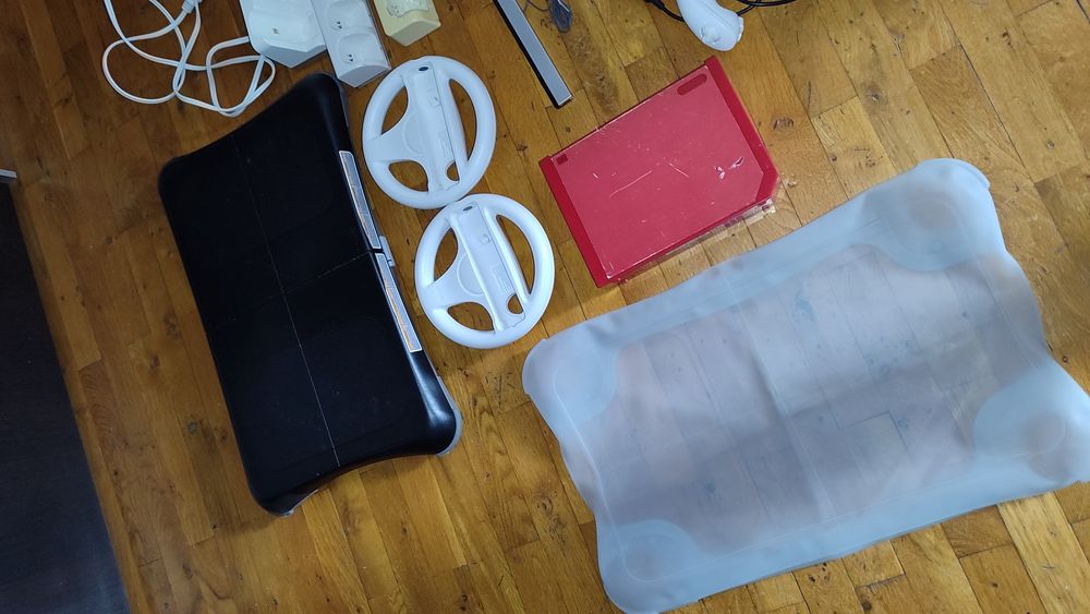 Consola Wii și accesorii