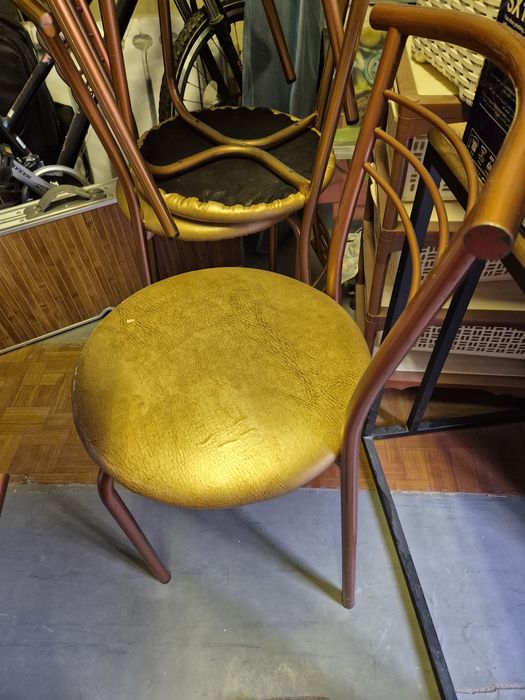 Стулья металлические столовые