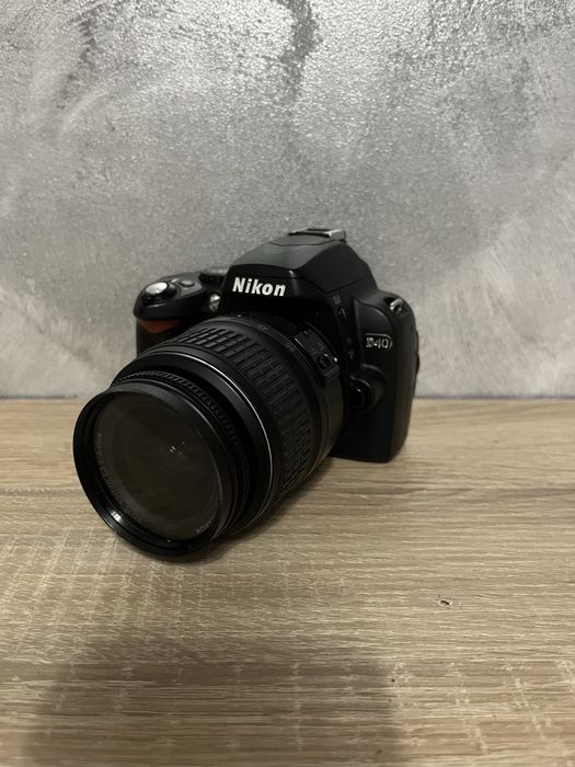 Camera Nikon D40