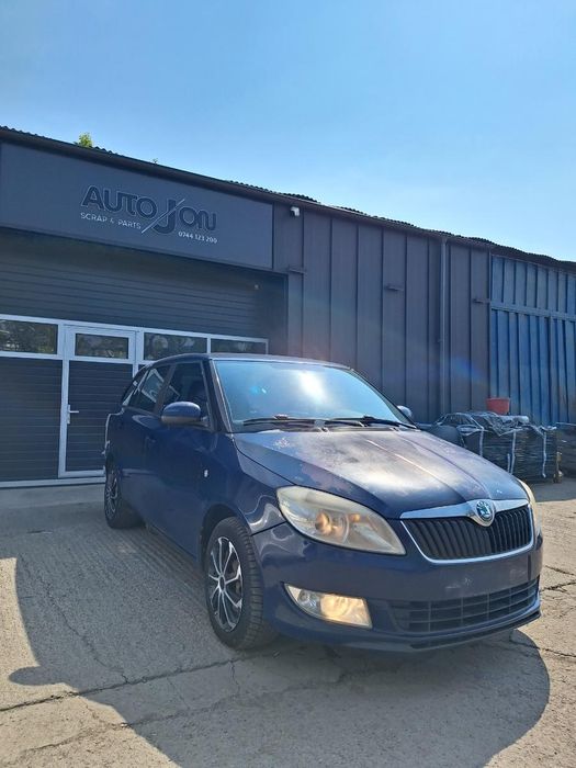 Dezmembrez Skoda Fabia Combi 545 2010 1.6 Tdi Cayb 66Kw|90Hp
