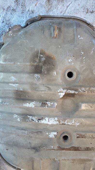 Продам глушитель бмв е 60