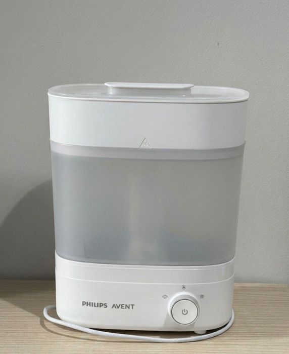 Sterilizator biberoane Philips Avent