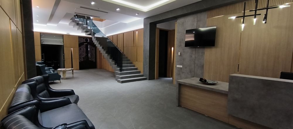 Сдаётся офис в аренду 334 кв с мебелью по 19$