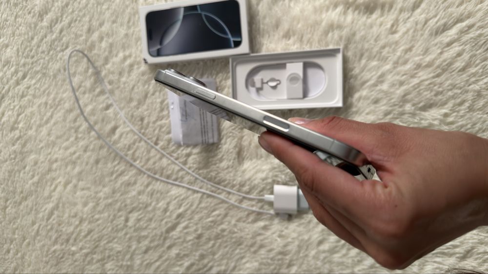 IPHONE 16 pro max 1TB