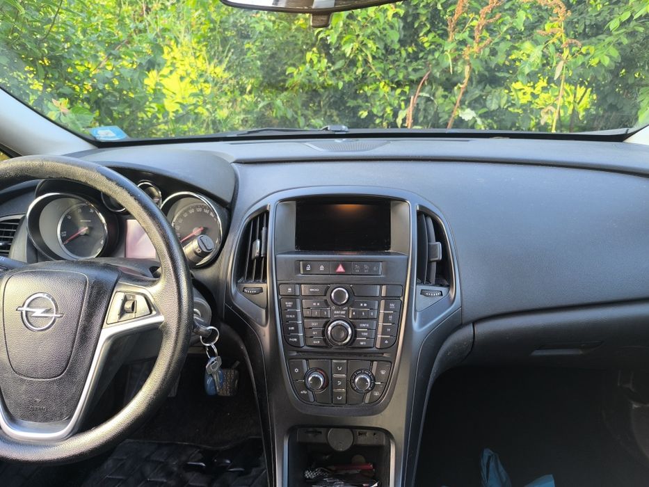 OPEL Astra 2012 — imagine 2