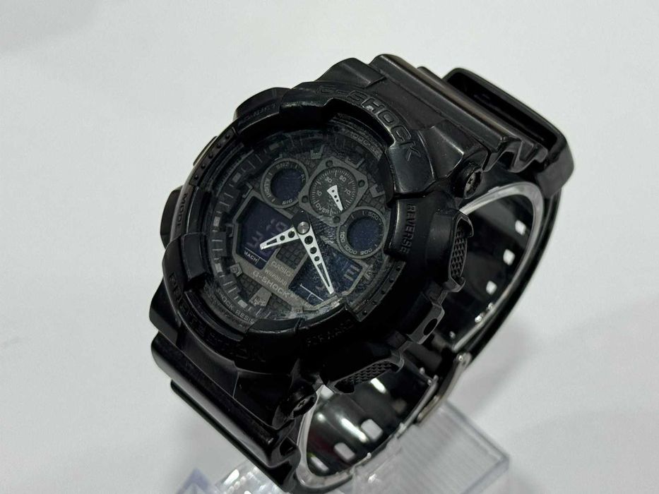 Casio G-Shock / GA-100