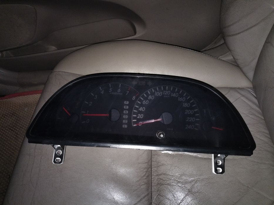 Щиток приборов Оптитрон камри 30/35 в идеальном состояний