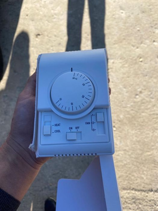 Пульт фанкойл для кондиционера