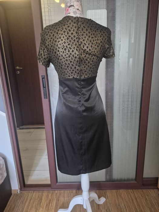 Rochie neagra eleganta cu imprimeu animalier si funda