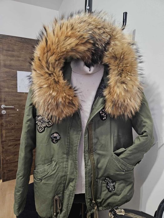 Парка с лисица естествен косъм