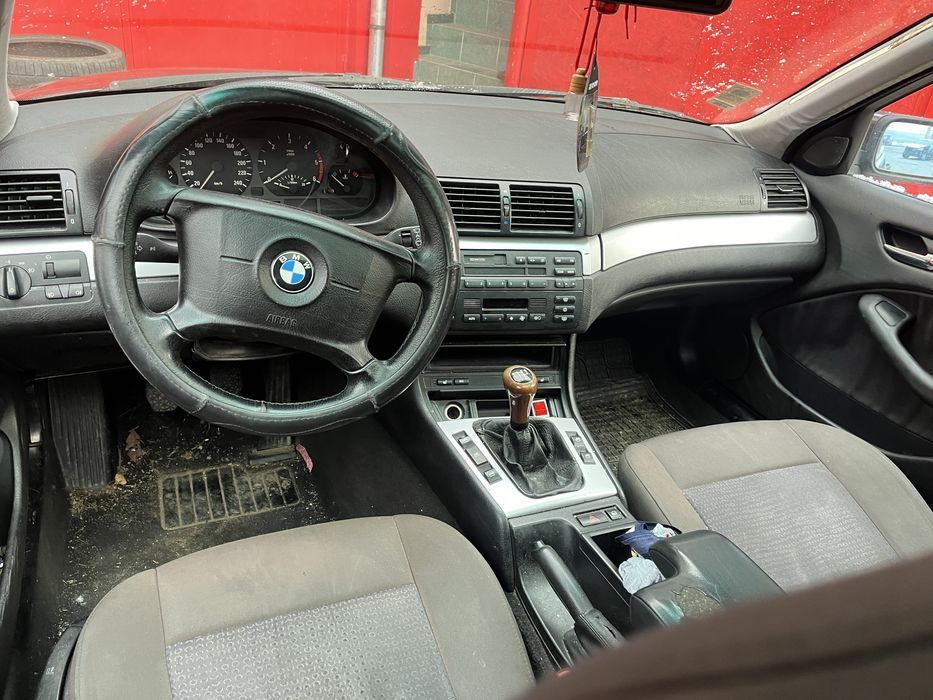 piese bmw 320 d 150 cp far xenon facelift