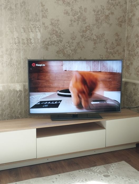 Смарт ТВ LG 47 LB 650 V -ZE