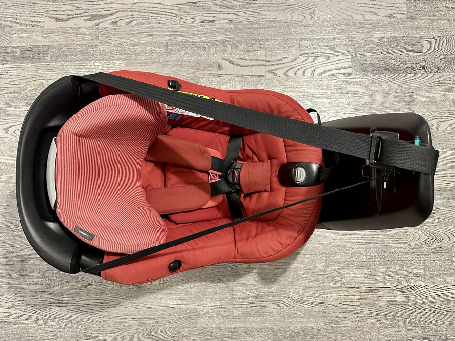 Scaun auto  Maxi Cosi Axissfix