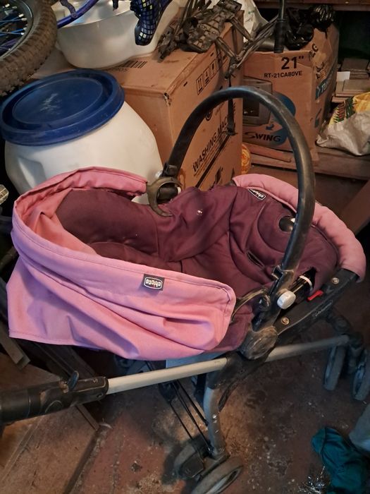 Продам коляску автолюлькуку 2 в одном 6000тенге