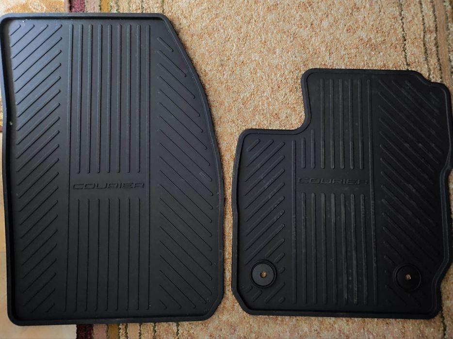 Гумени стелки Форд Куриер