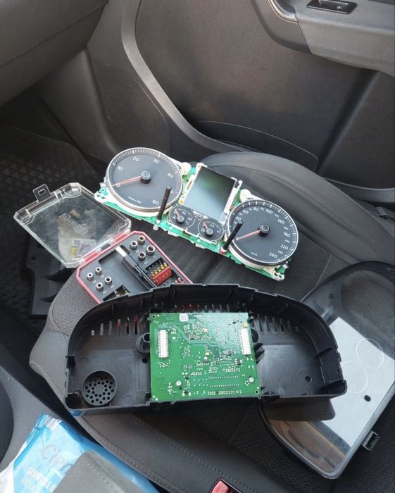 Diagnoza auto profesionala/electrician auto cu experiență peste 14 ani