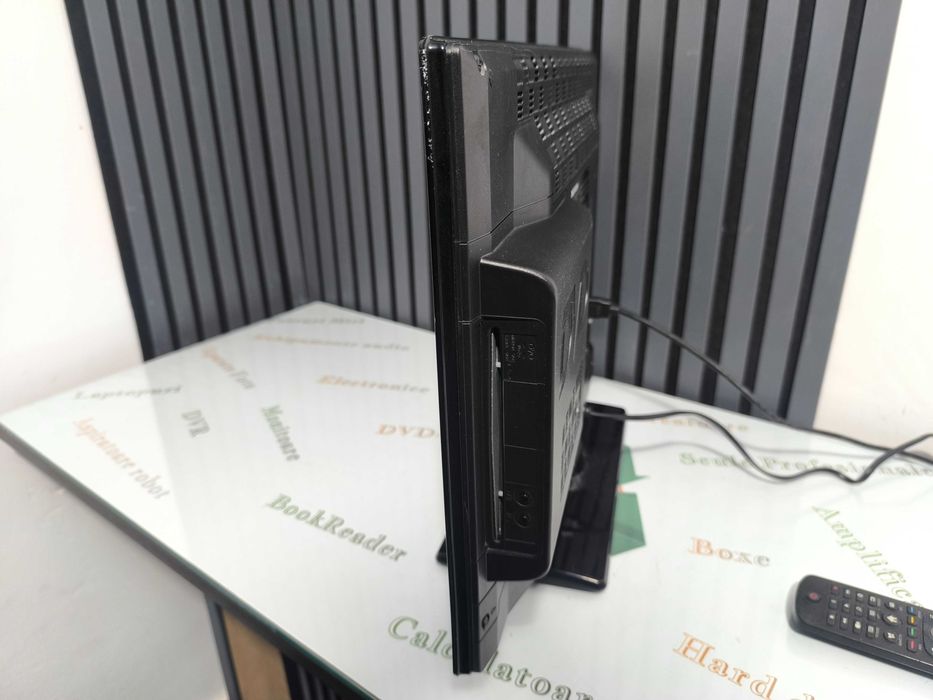 Televizor MEDION MD 21108 AT-A 21.5 inch cu player DVD integrat