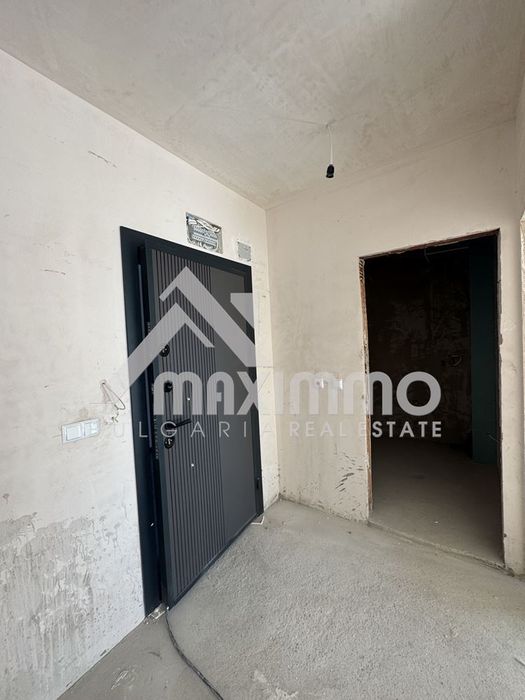 Продава се Едностаен апартамент в Варна, Колхозен пазар - 42 кв.м за 2203 €/кв.м - Снимка #3