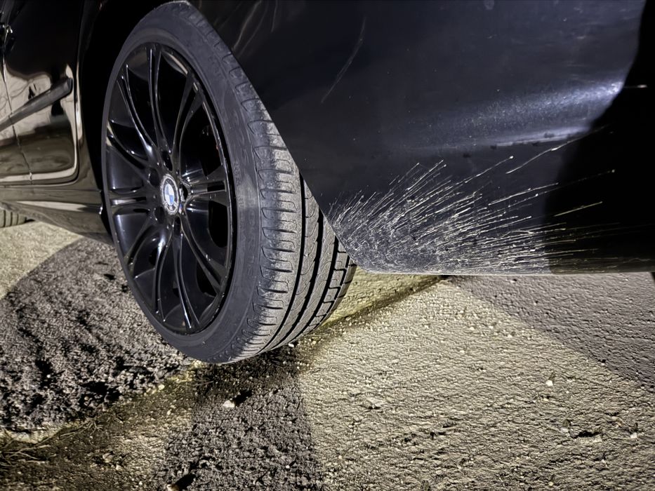 Vand jante bmw style 135 cu anvelope pirelli 225 40 18