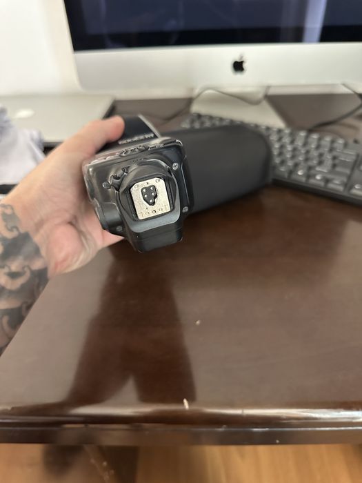 Профессиональная вспышка Canon Speedlite 600EX-RT