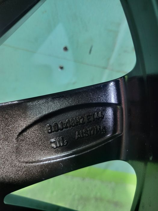 1 бр 18 5x112 Vw Passat джанта 5х112 пасат 235/45/18