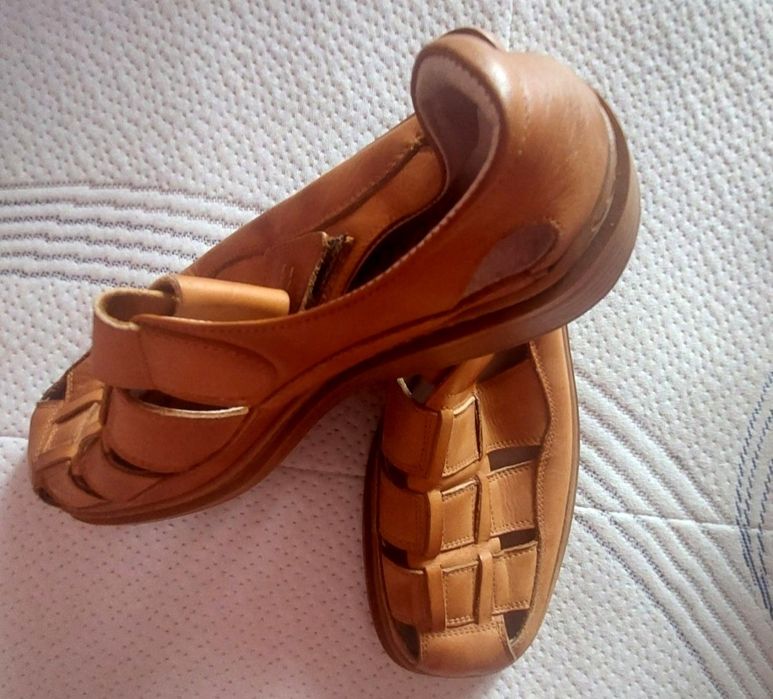 Sandale piele naturală, mărime 43 ![29 cm].Vezi poze.