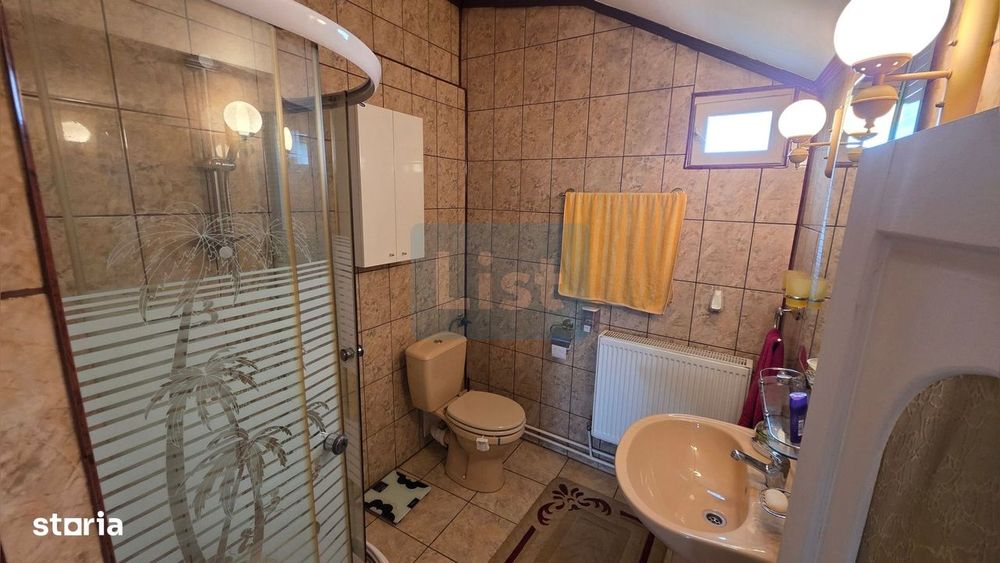 Vilă spațioasă aproape de centru | 259mp | Piața Mică