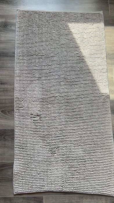 Коврики для ванной и прихожей