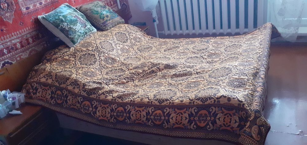 Кровать двухместная б/у