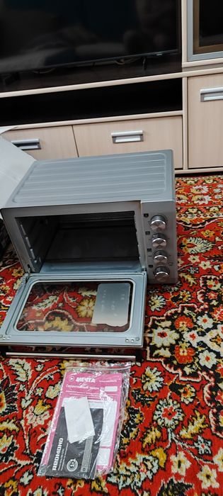 Продам духовой шкаф.