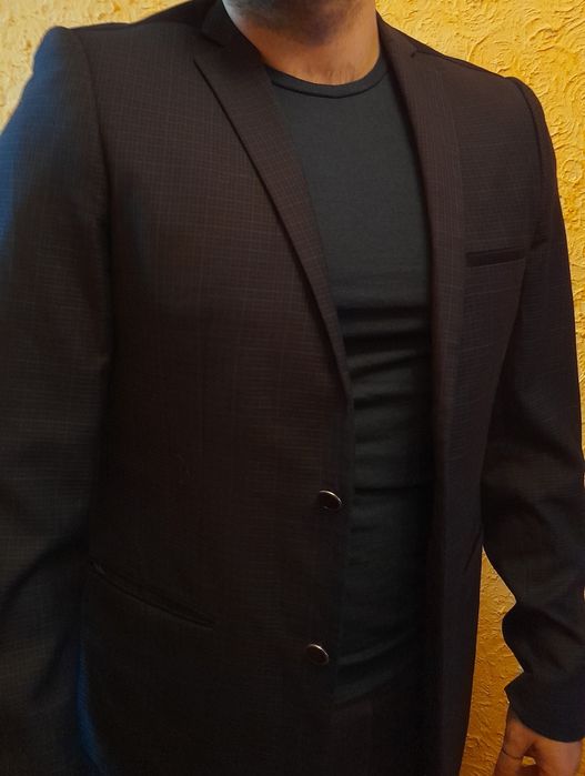Пиджак мужской тёмный