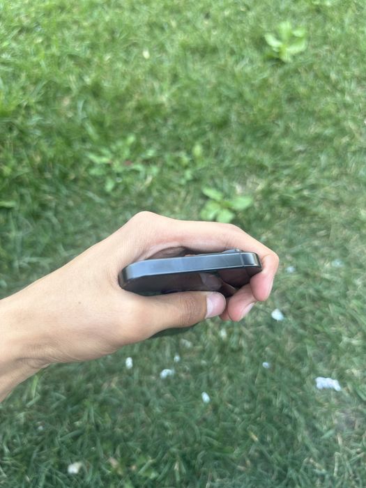 iPhone 16 Pro dual sim