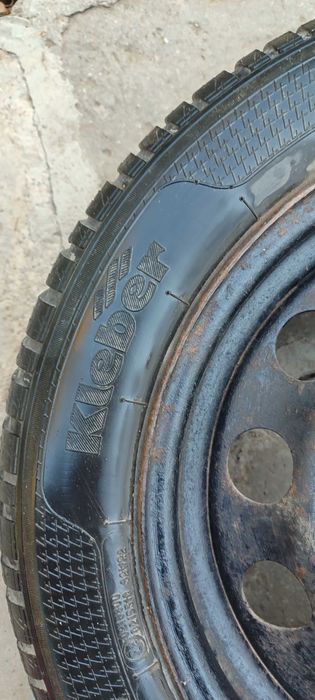 Зимни гуми 205 55 16 с джанти