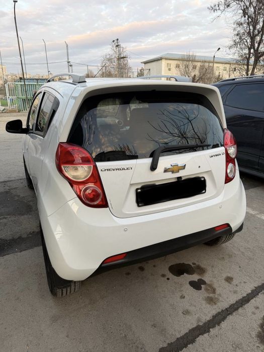 Срочно продается машина Spark 4 zavod avtomat