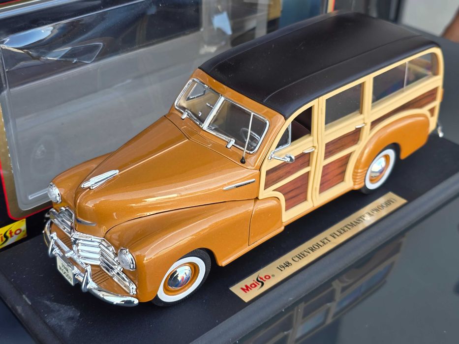 Macheta Auto 1/18 Maisto 1948 Chevrolet Fleetmaster Woody