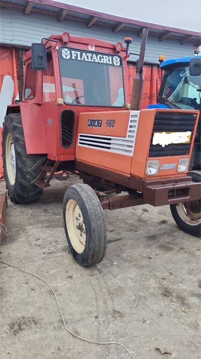Vând tractor Fiat