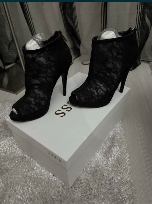 Guess женски боти