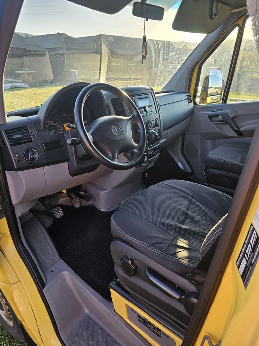 Vând Mercedes Sprinter 3.0 V6 Autoplatforma ba14