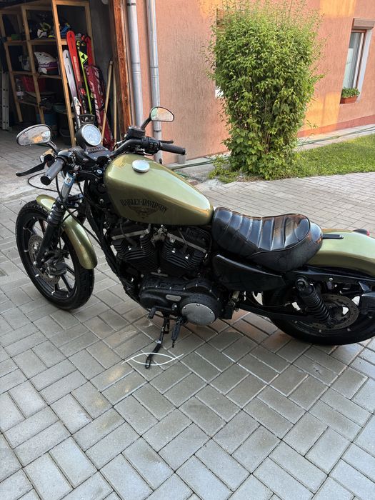 Harley Davidson sportster 883